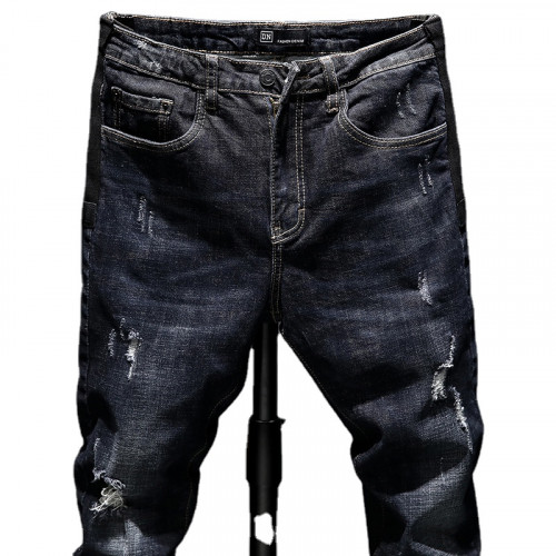 Realistic Ripped Skinny Fitting Jean